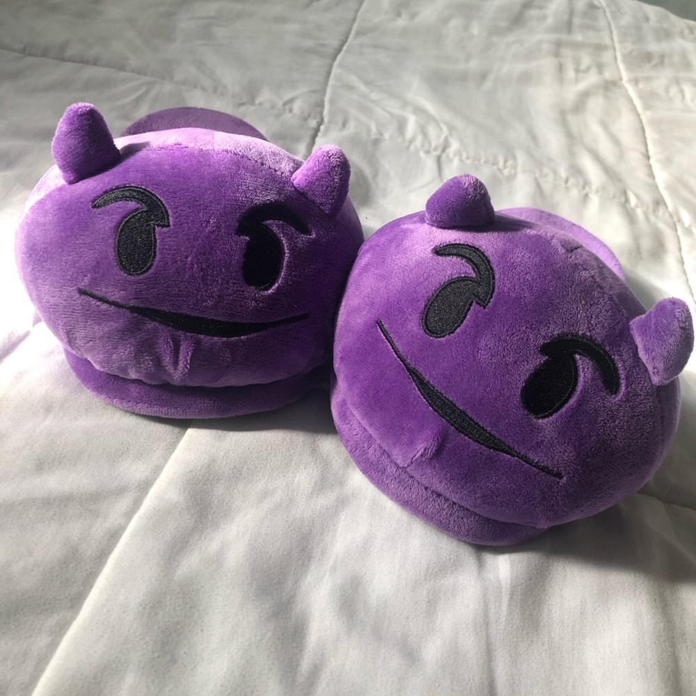 New Unisex Purple Devil Emoji slippers